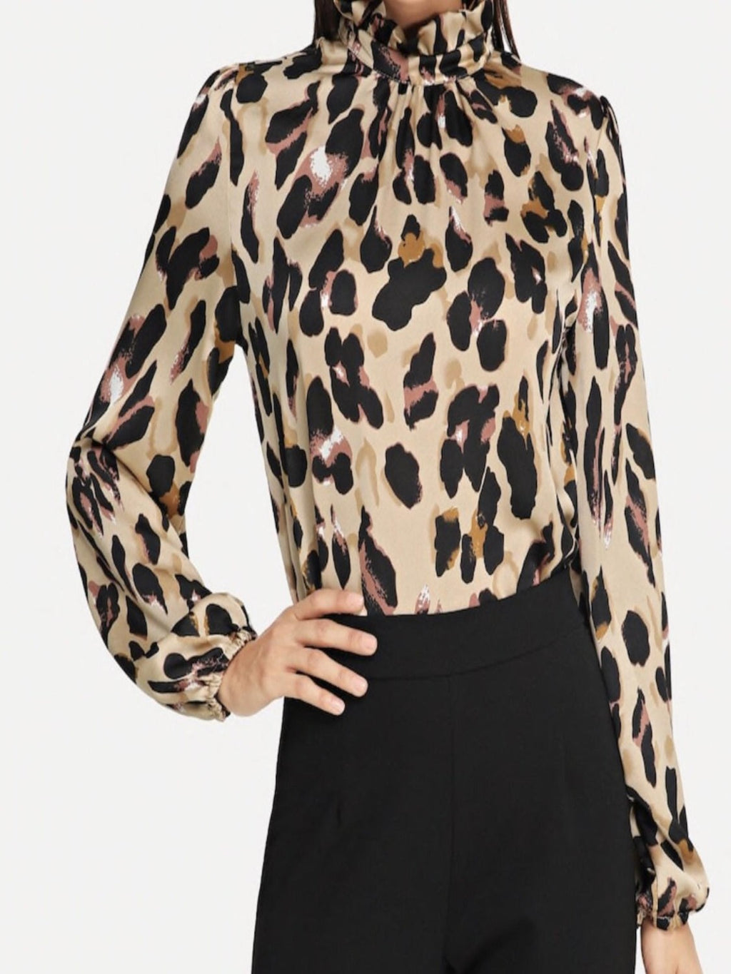 Leopard Top - Savvy Selections Boutique